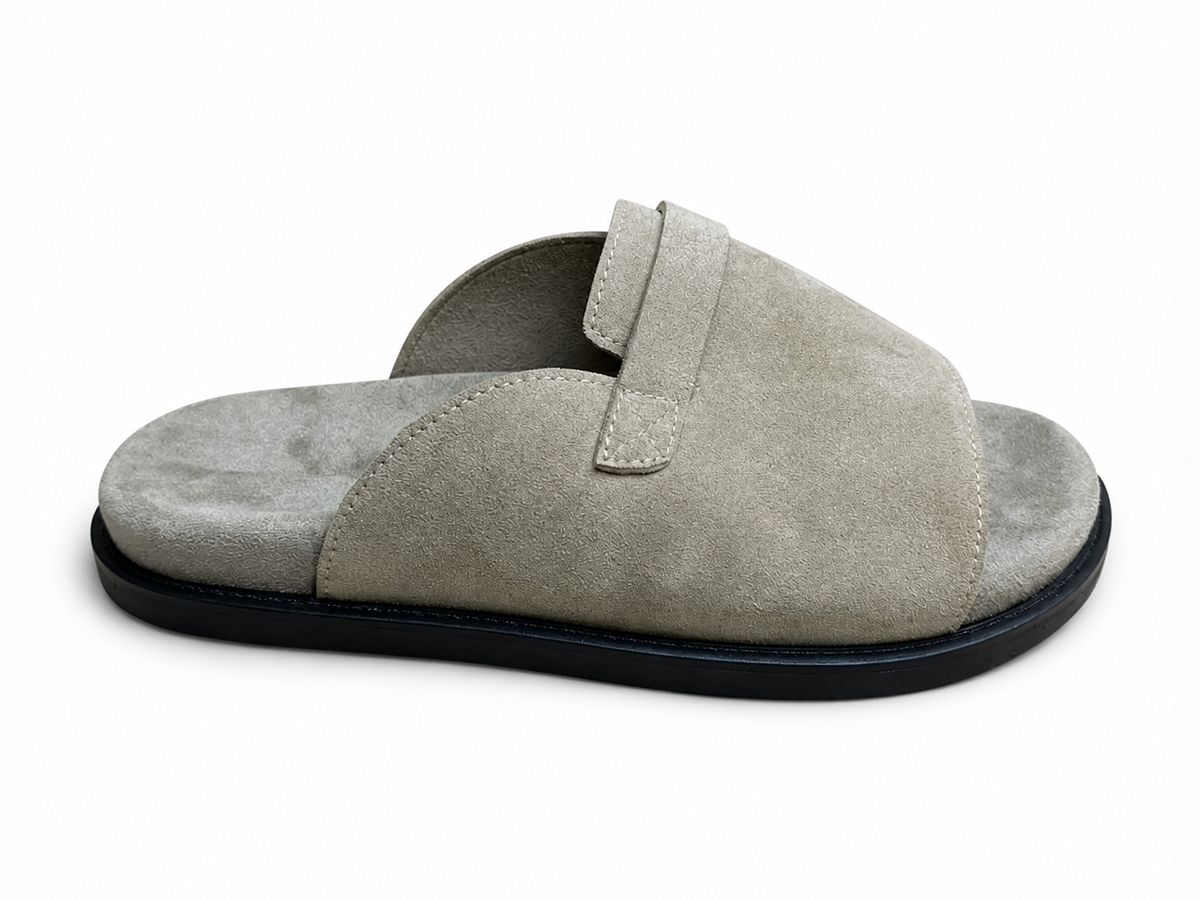 Soft-Look Wrap-Band Casual Slide