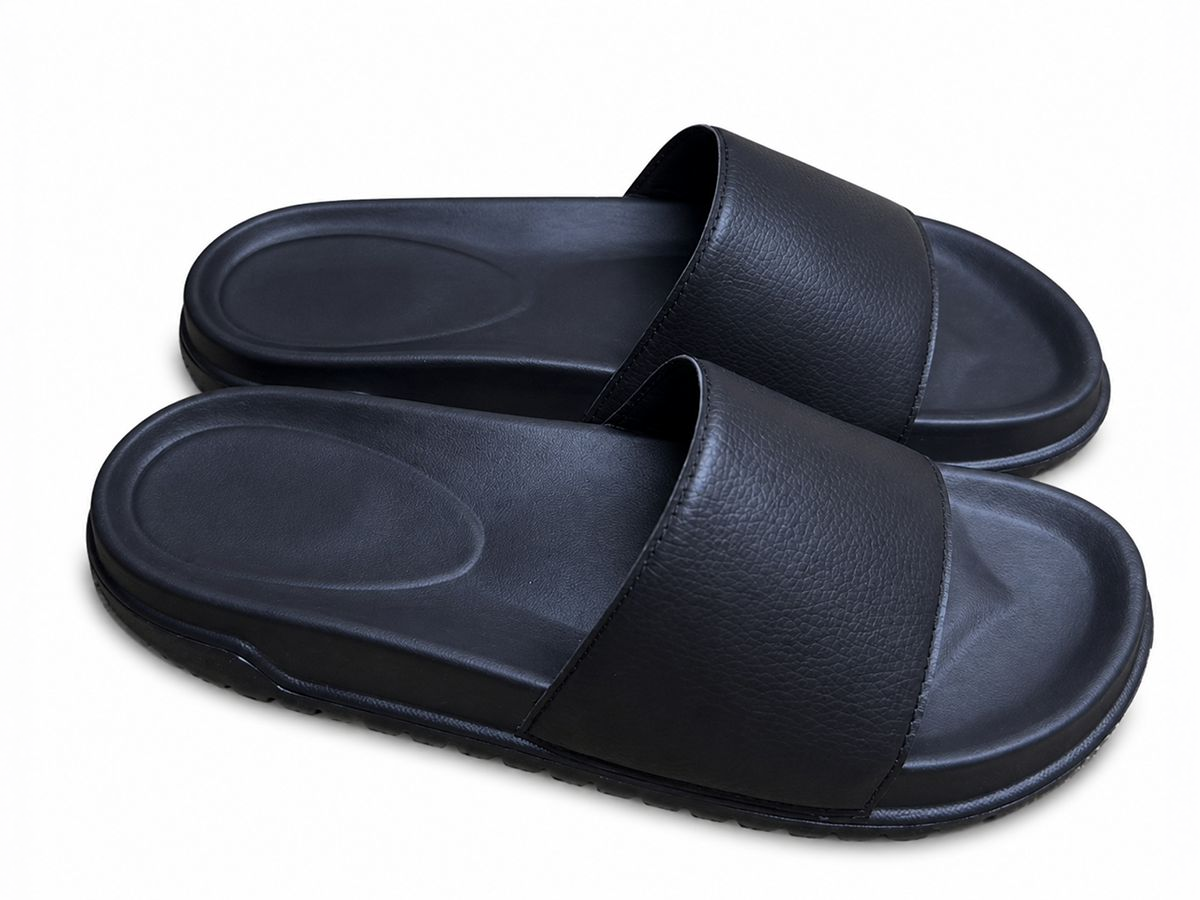 Pebbled Wide-Band Casual Slide — image 2