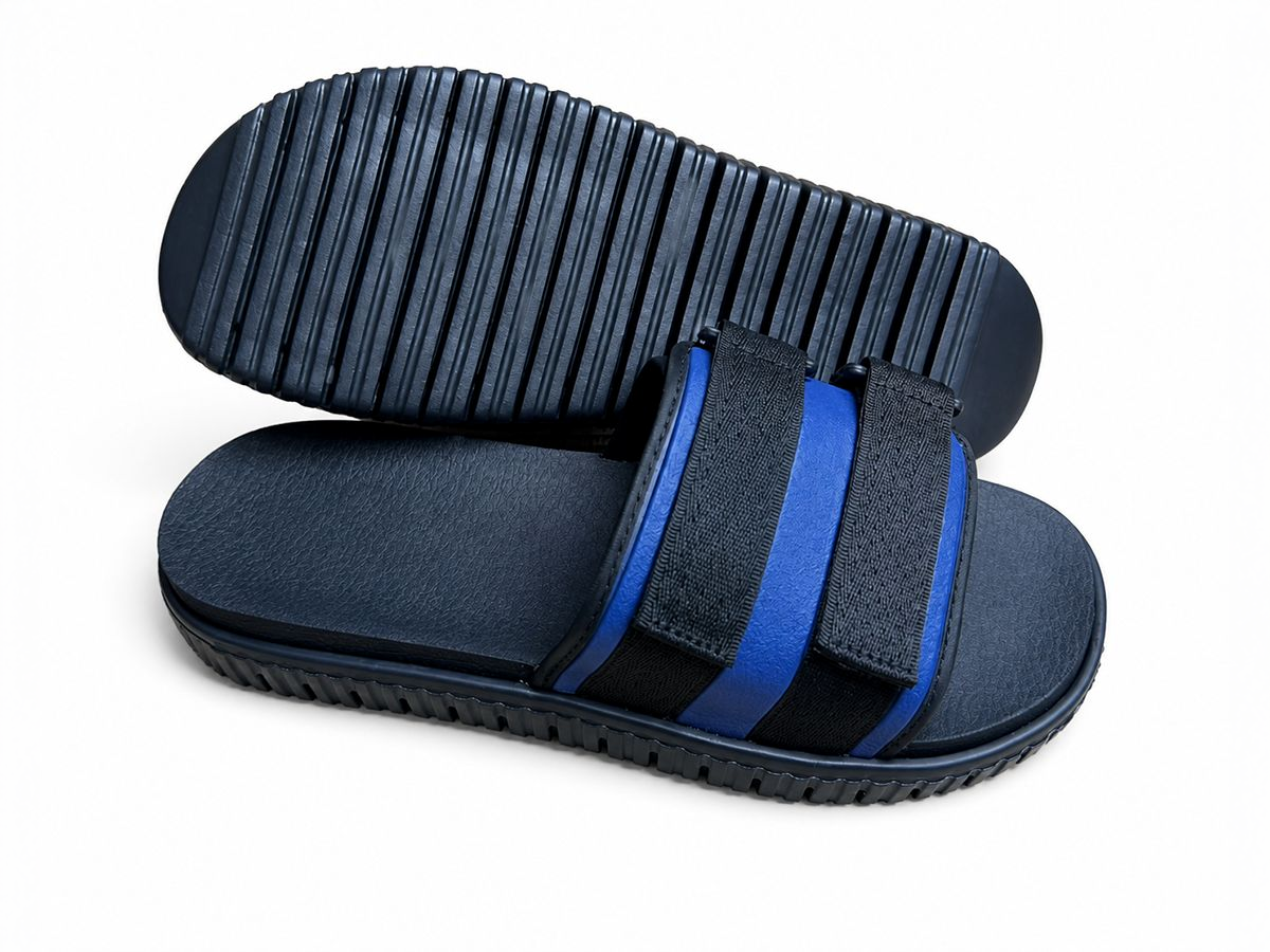 Three-Band Sport Casual Slide — image 4