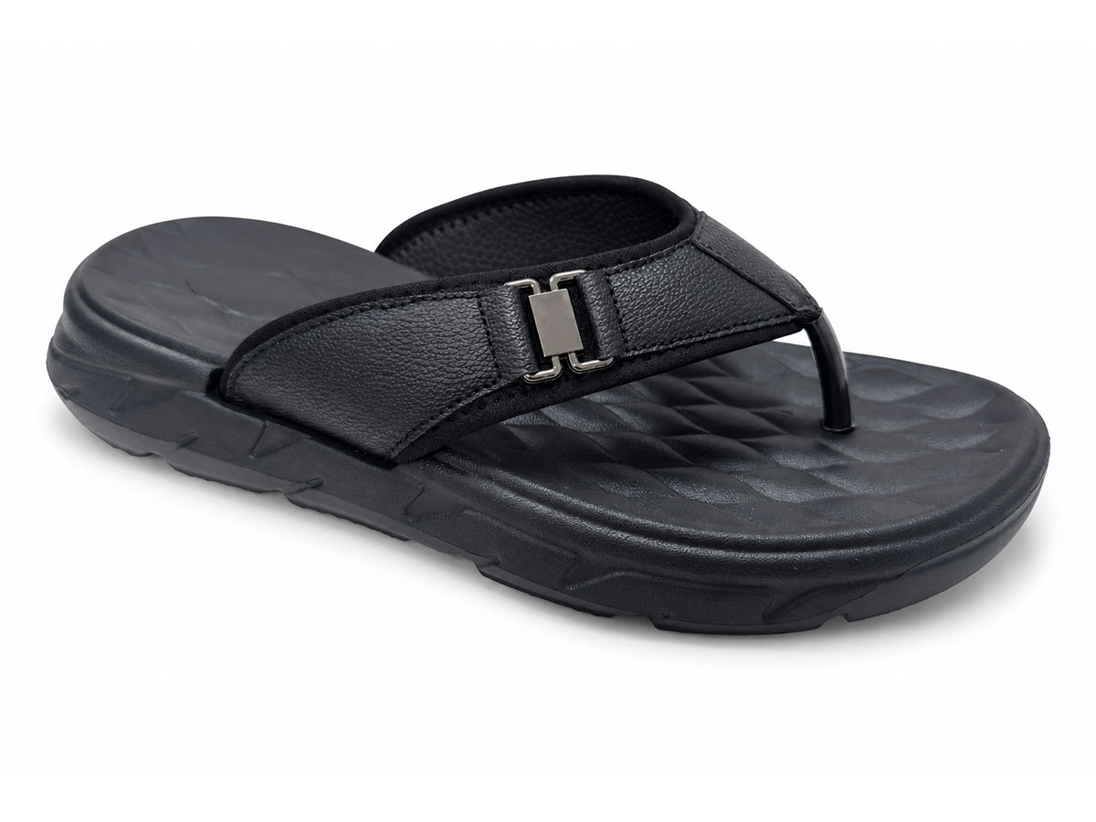 Buckle Accent Padded Flip-Flop